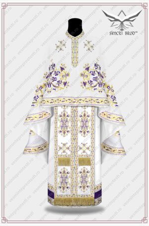 Vesminte brodate cu cruci si motive florale - alb/mov