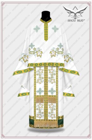 Vesminte brodate cu vita de vie si cruci - alb/verde