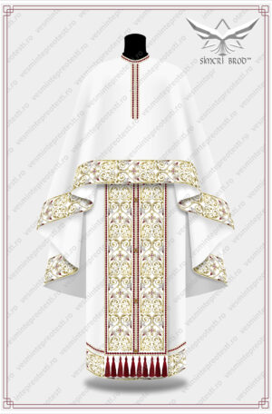 vesminte preotesti brodate pe culoarea alba