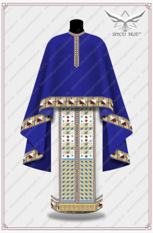 vesminte preotesti brodate pe culoarea albastra